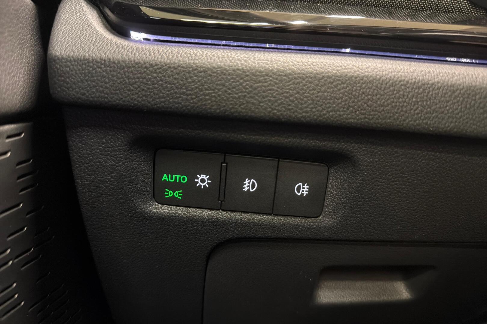 SKODA Octavia 2023