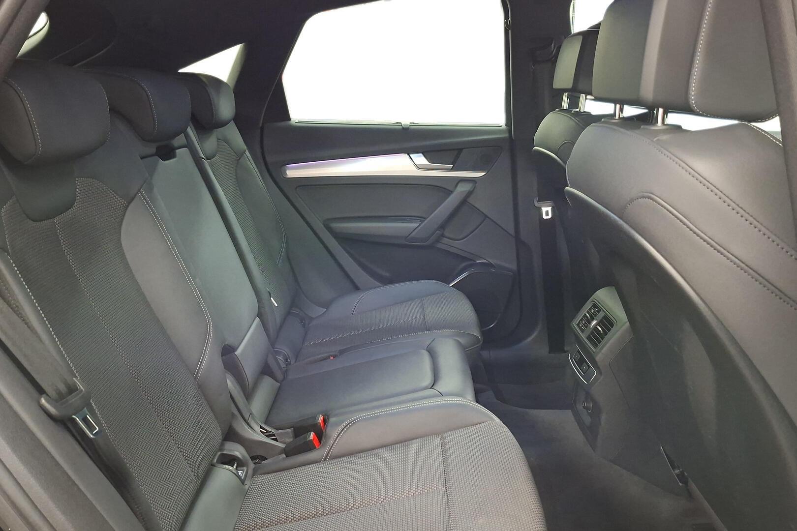 AUDI Q5 2021