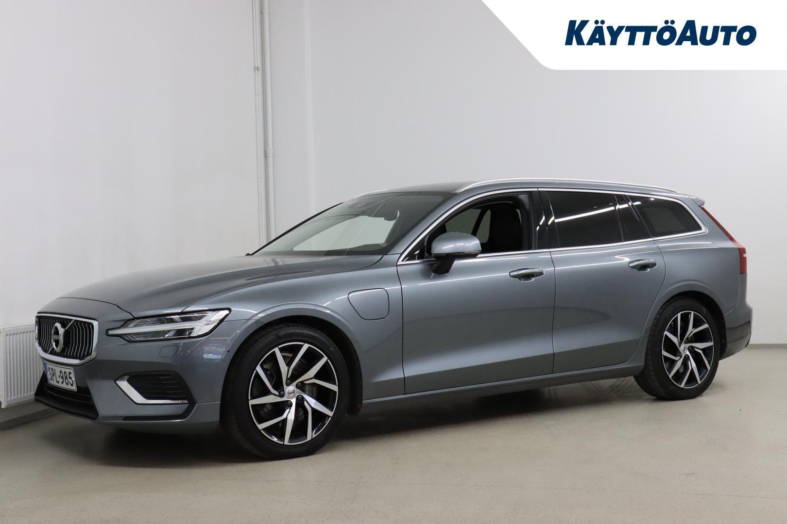 VOLVO V60 2020