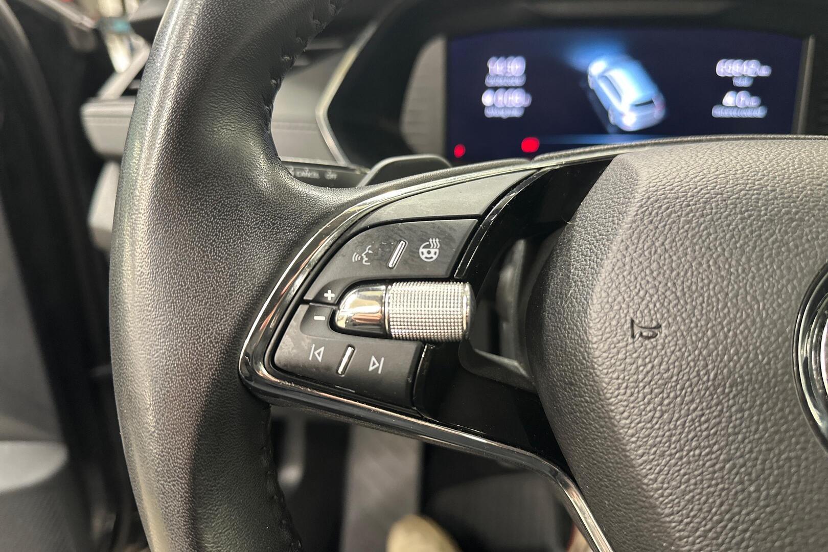 SKODA Octavia 14