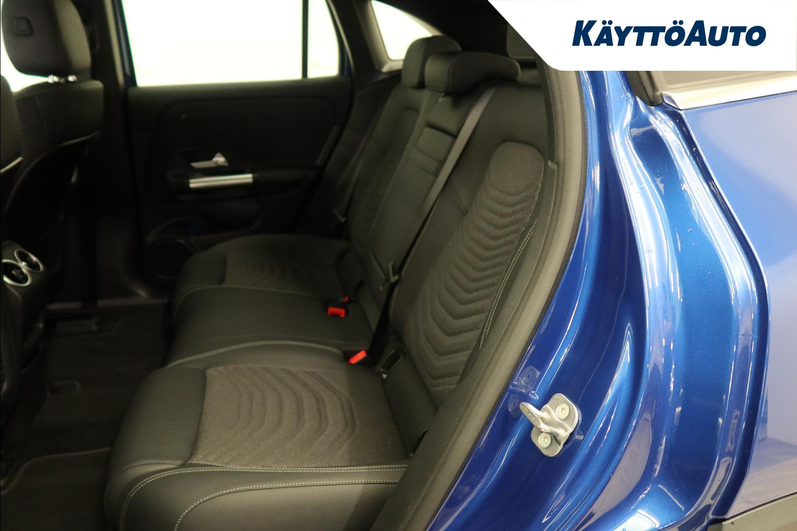 Mercedes-Benz EQA 2025