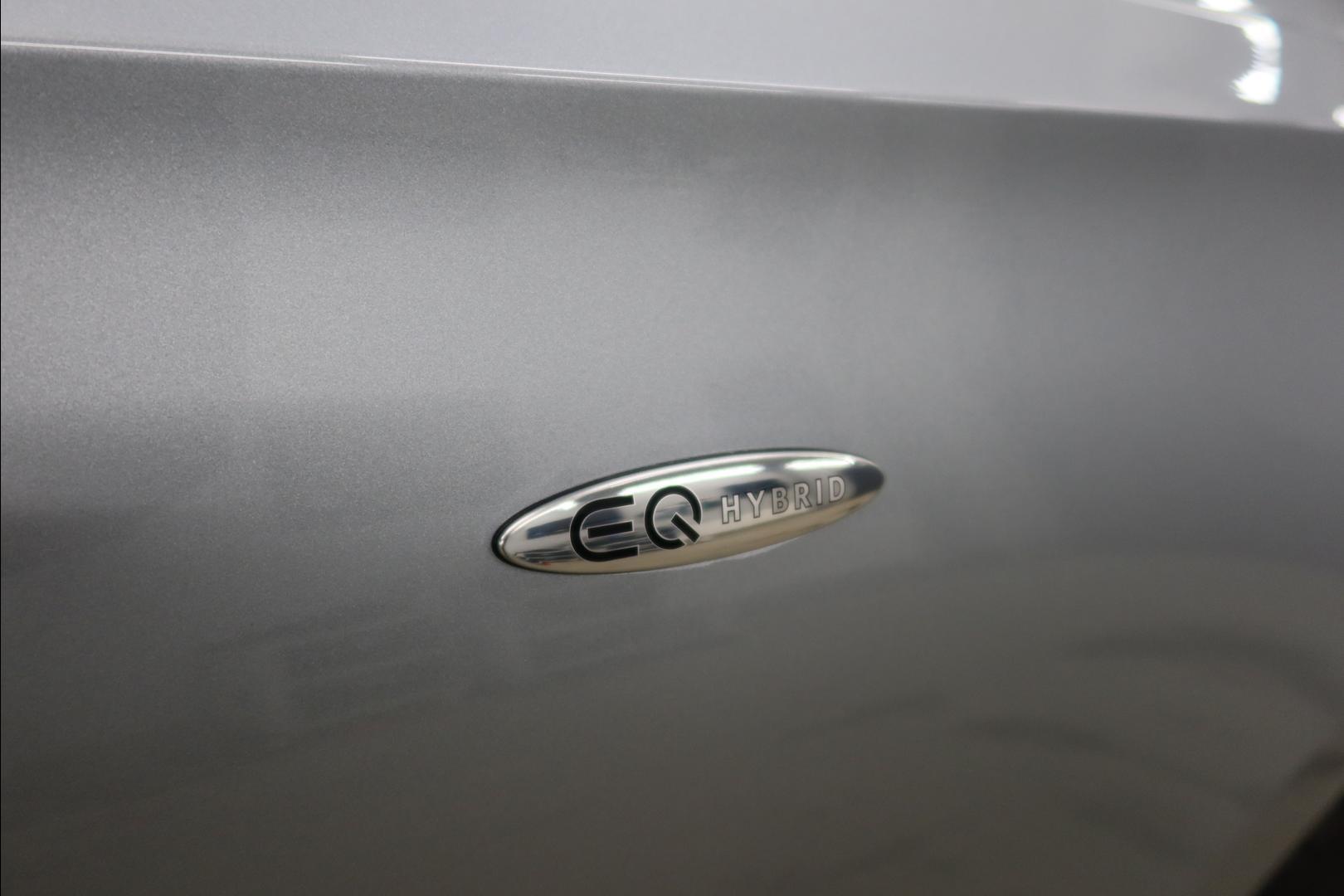 MERCEDES-BENZ E 2026