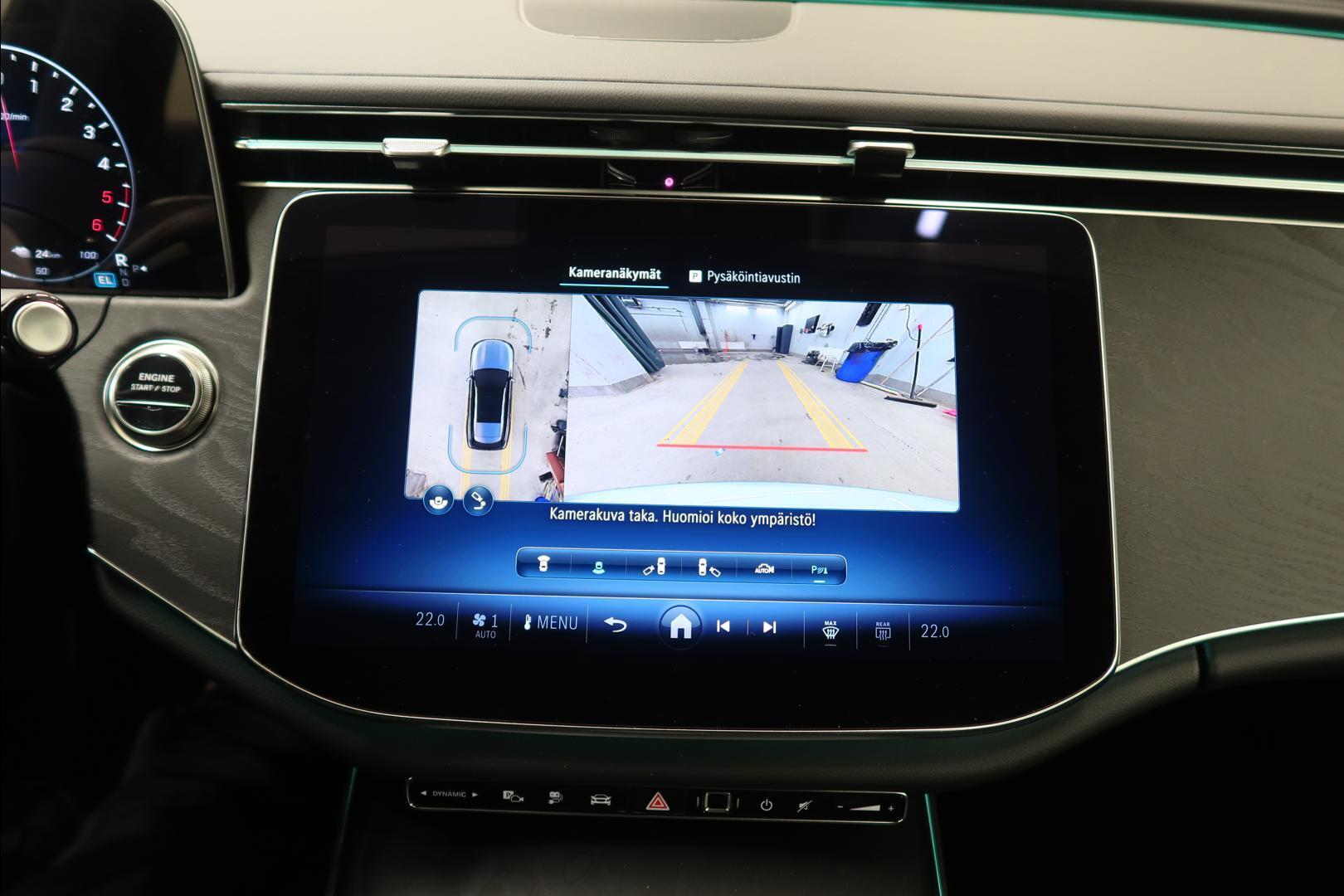 MERCEDES-BENZ E 2026