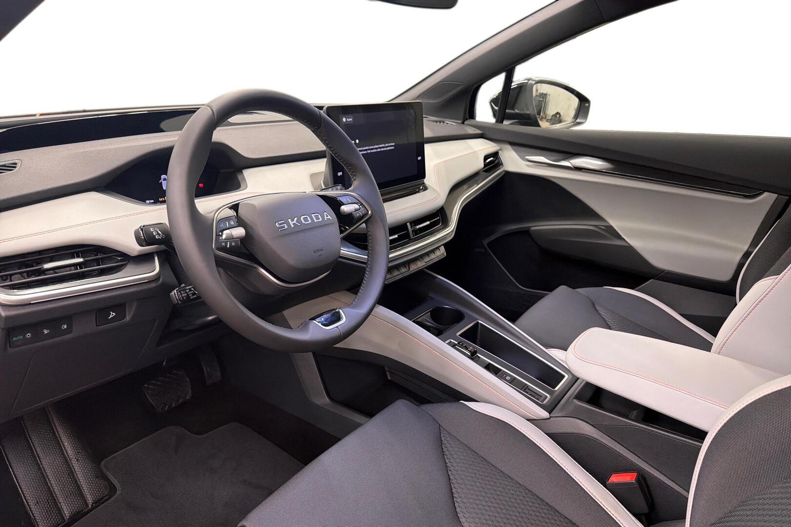 SKODA Enyaq 10