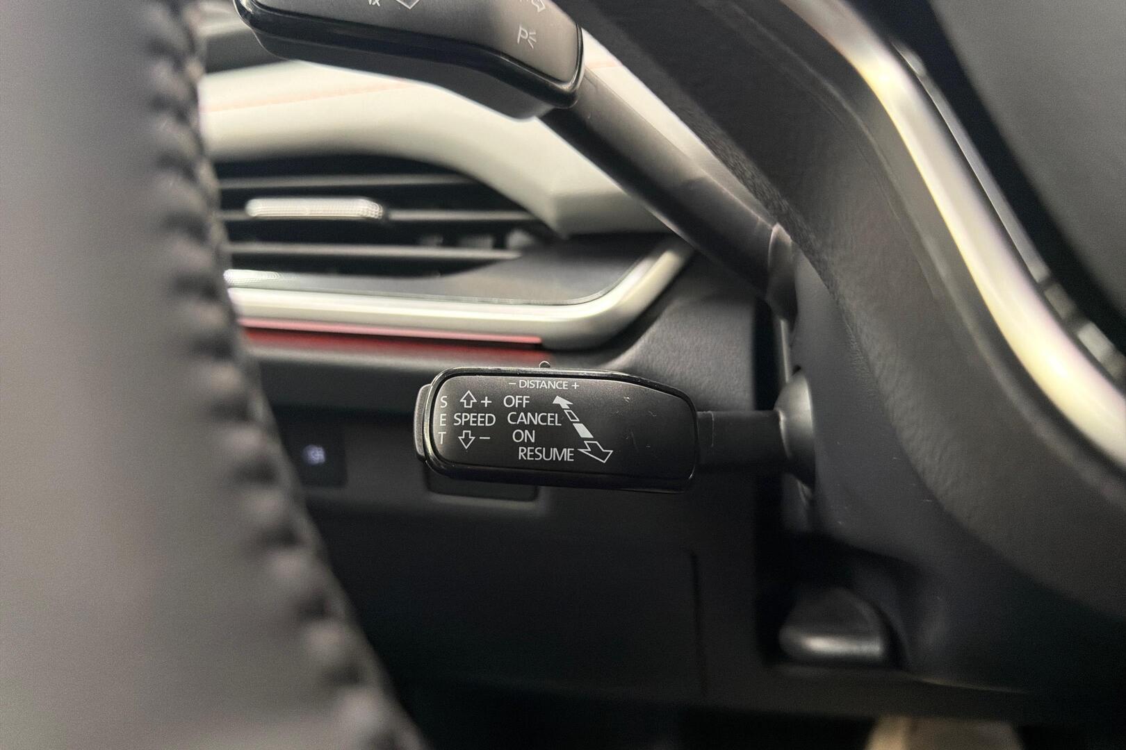 SKODA Enyaq 13
