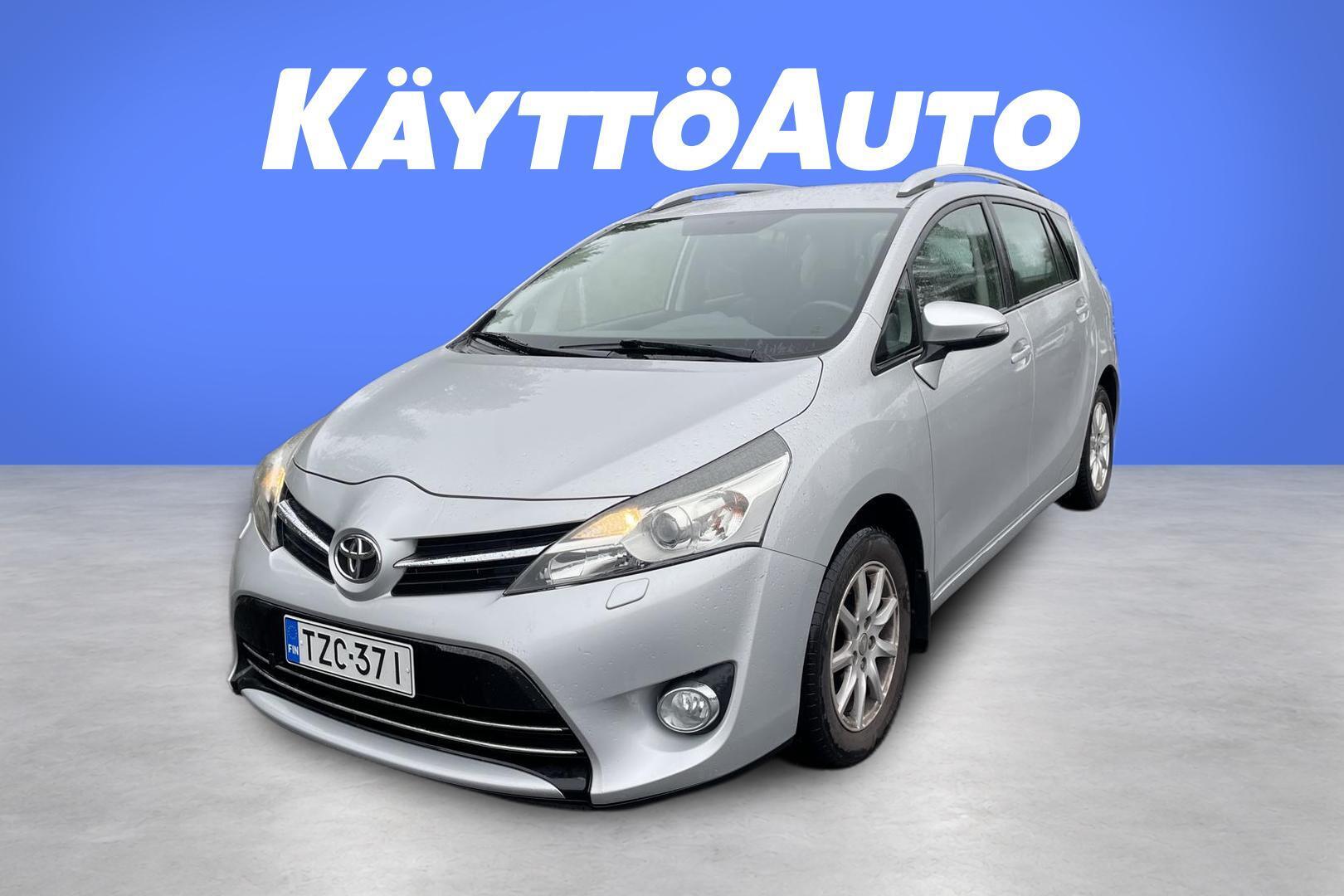 TOYOTA Verso 2015