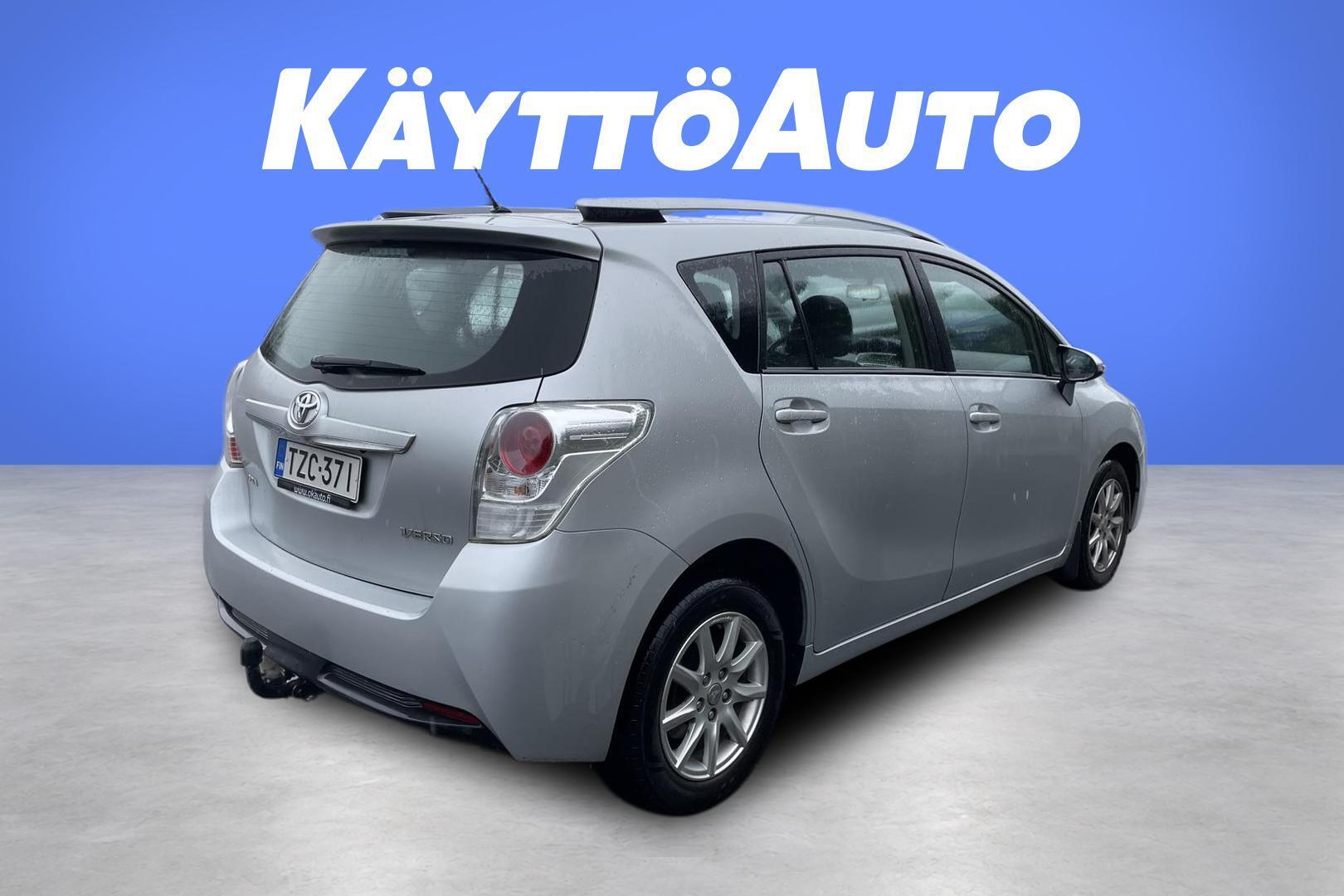 TOYOTA Verso 2015