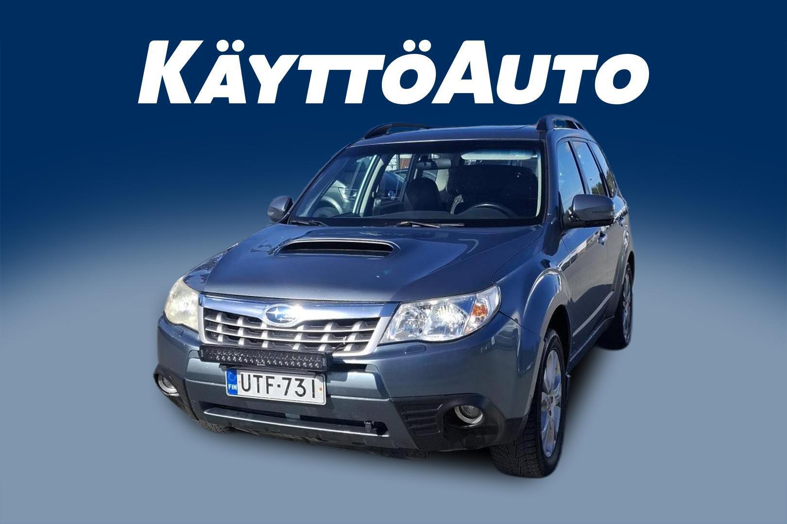 SUBARU Forester 2011