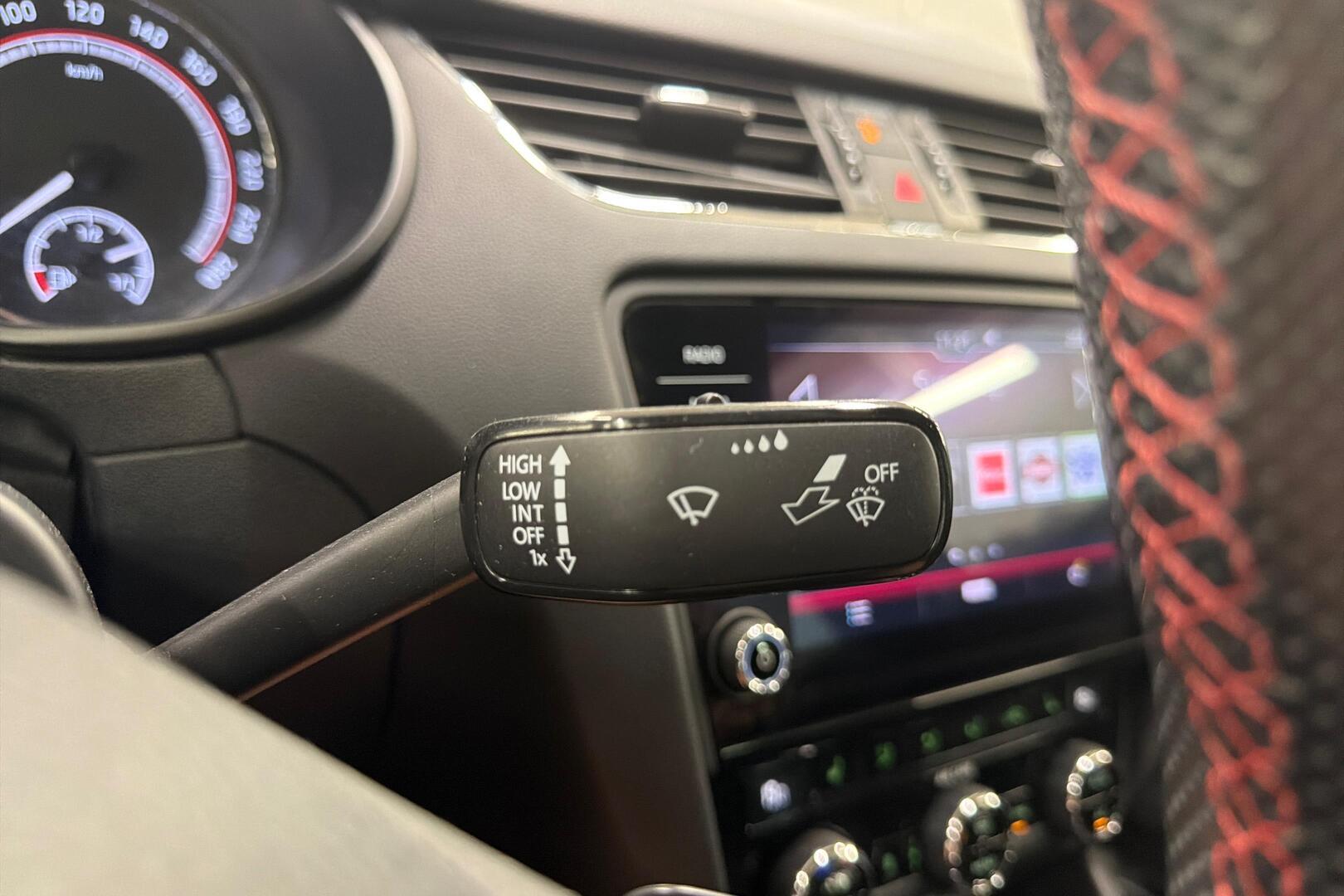SKODA Octavia 17