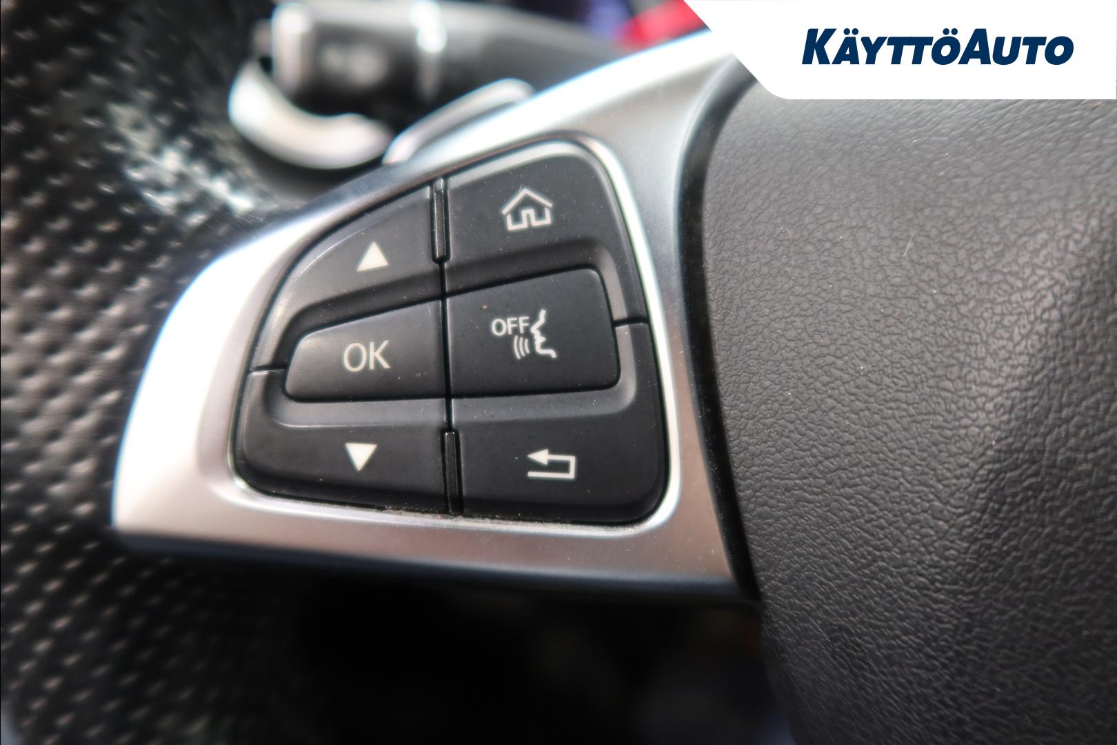 MERCEDES-BENZ C 2016