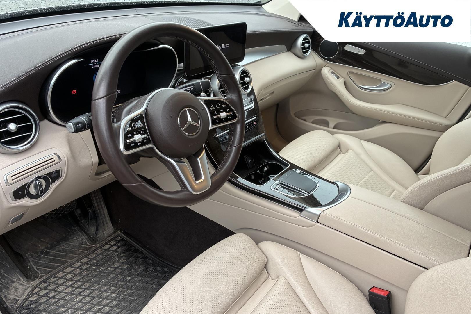 MERCEDES-BENZ GLC 2021