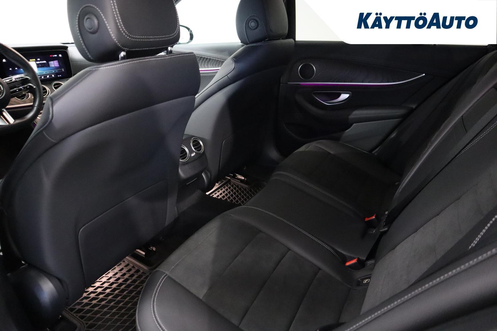 MERCEDES-BENZ E 2023