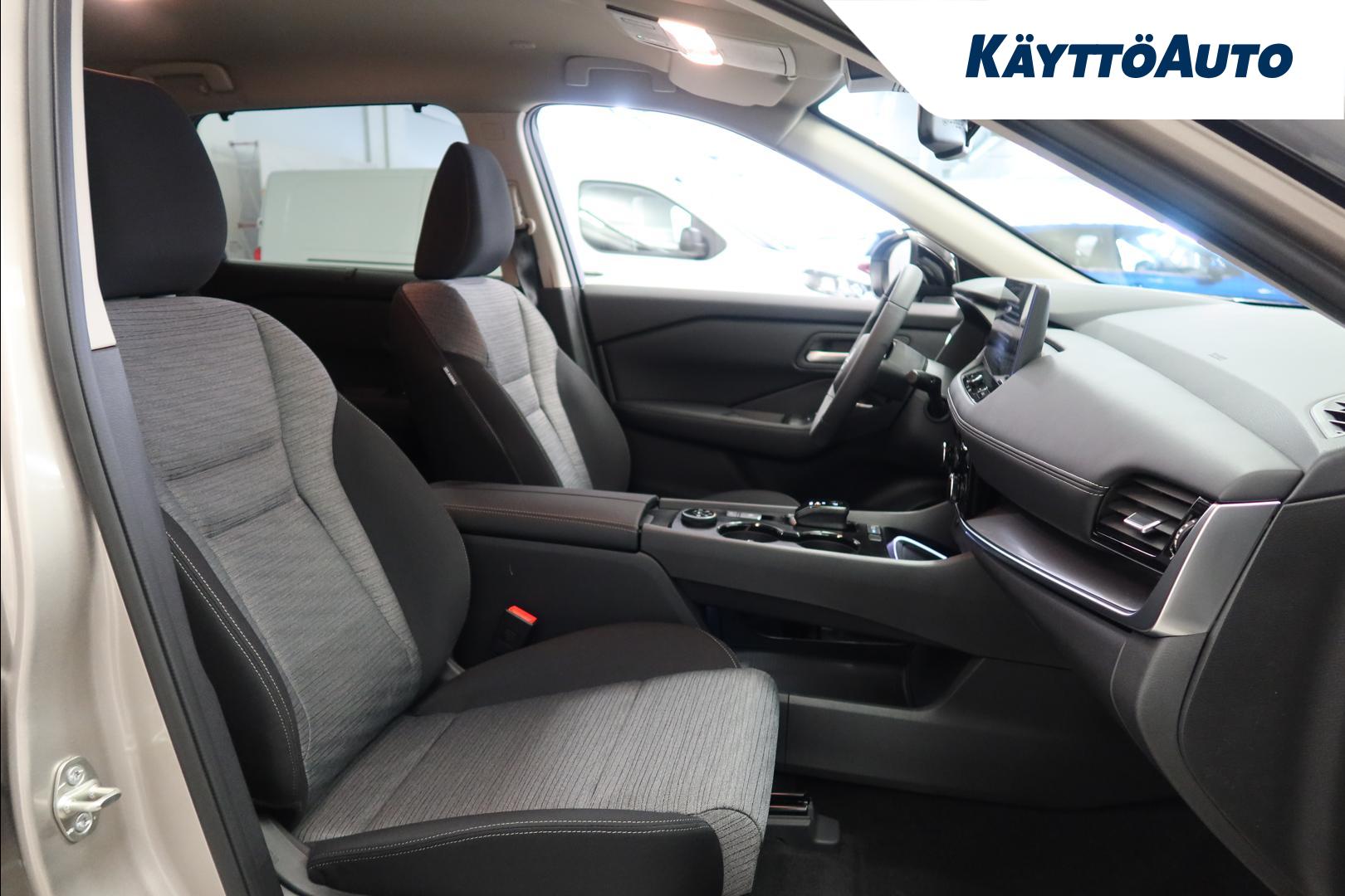 NISSAN X-Trail 2024