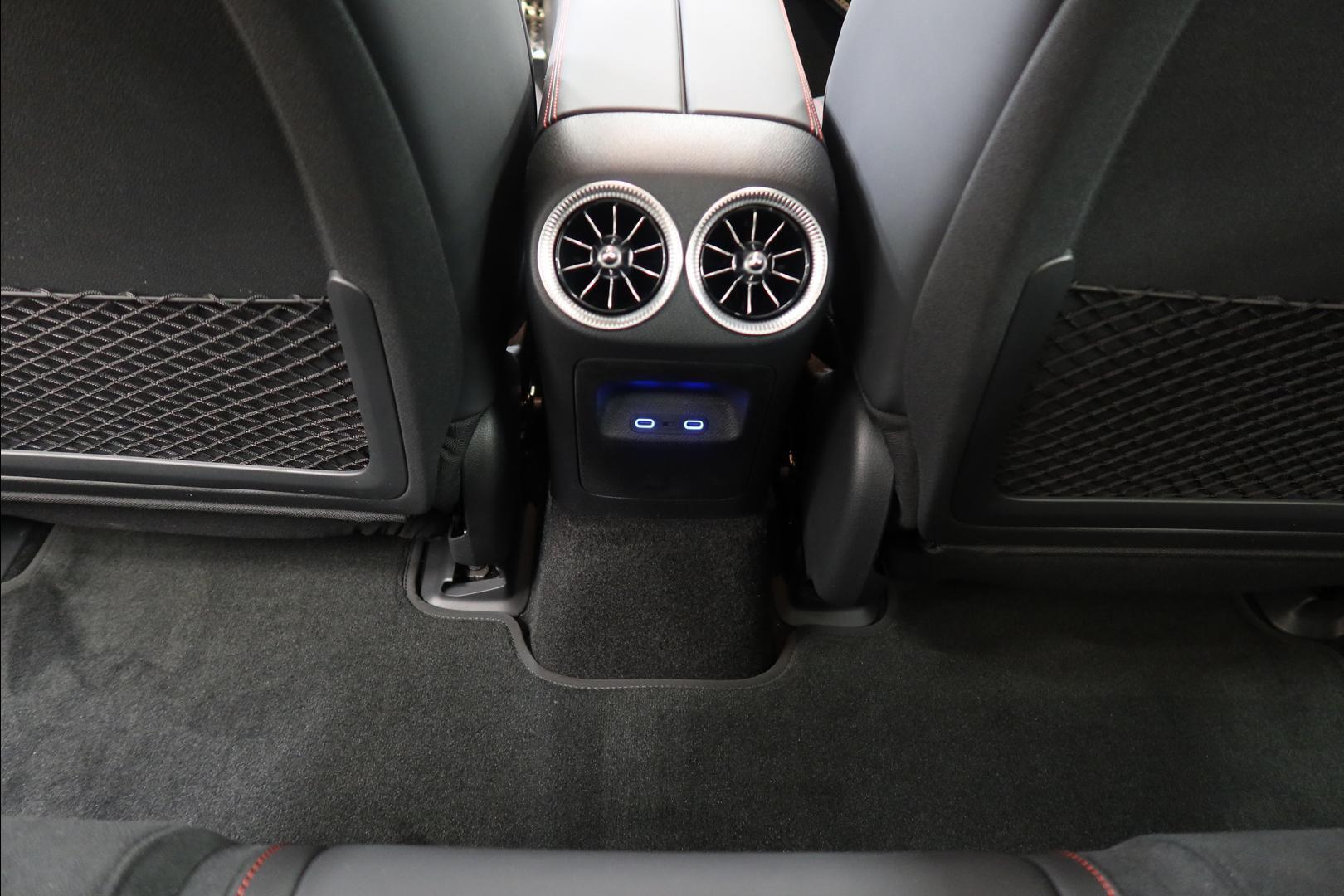 MERCEDES-BENZ CLA 2026