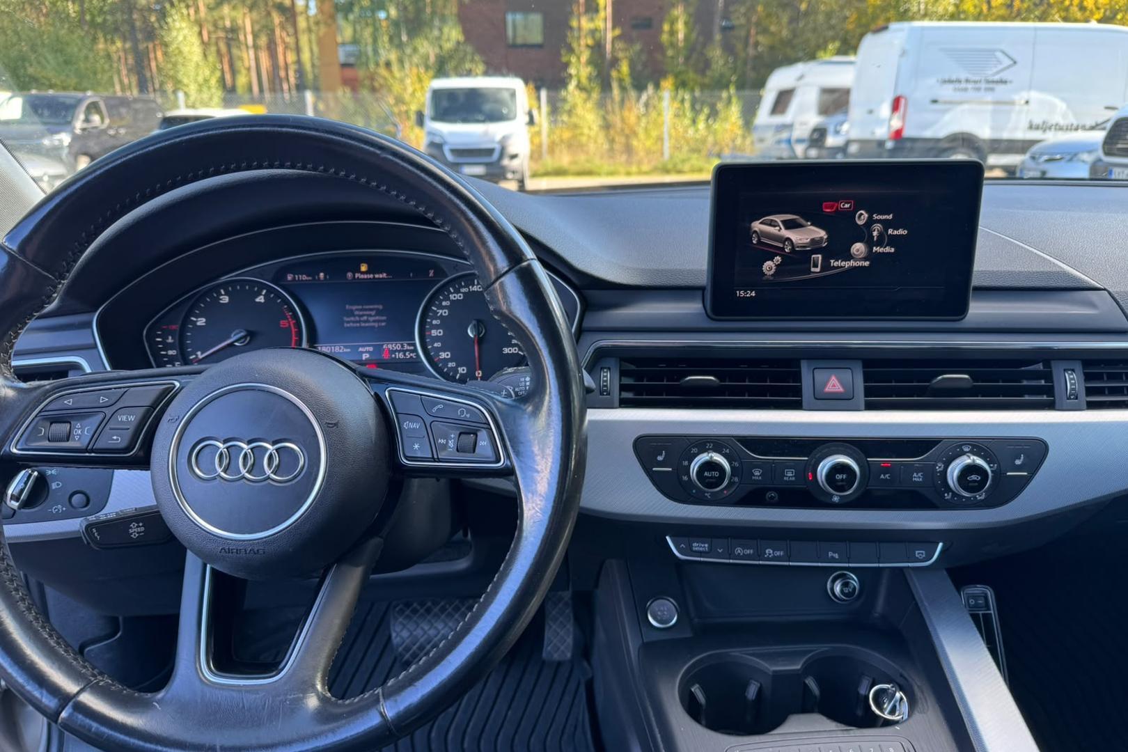 AUDI A4 2017
