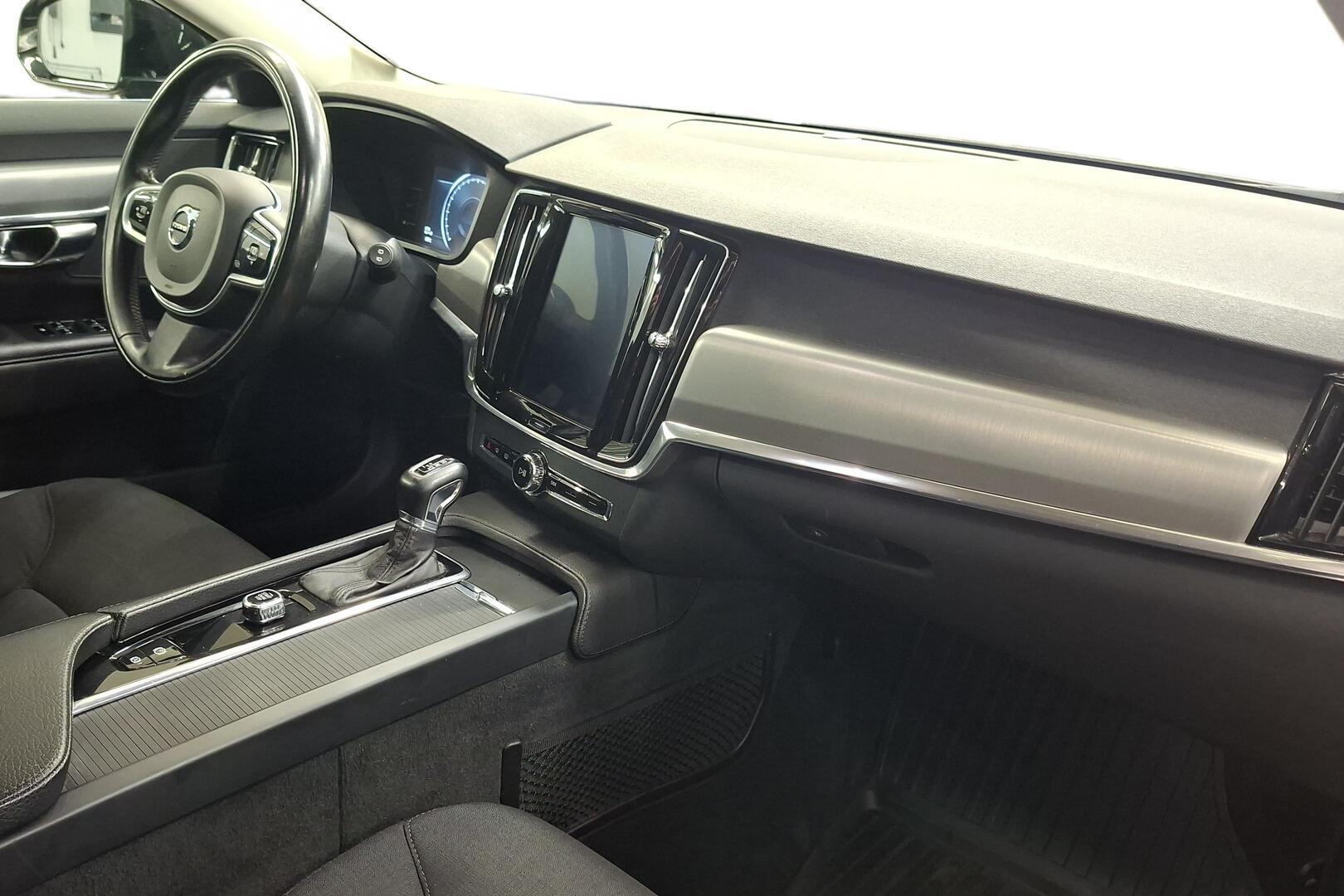 VOLVO V90 2018