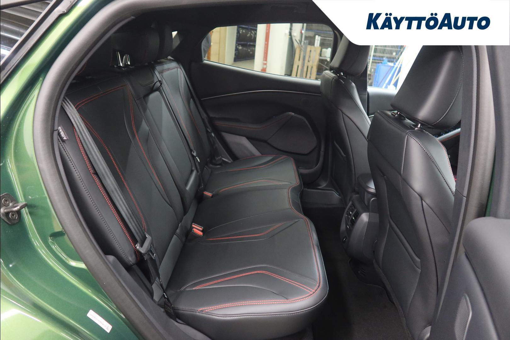 FORD Mustang Mach-E 2026