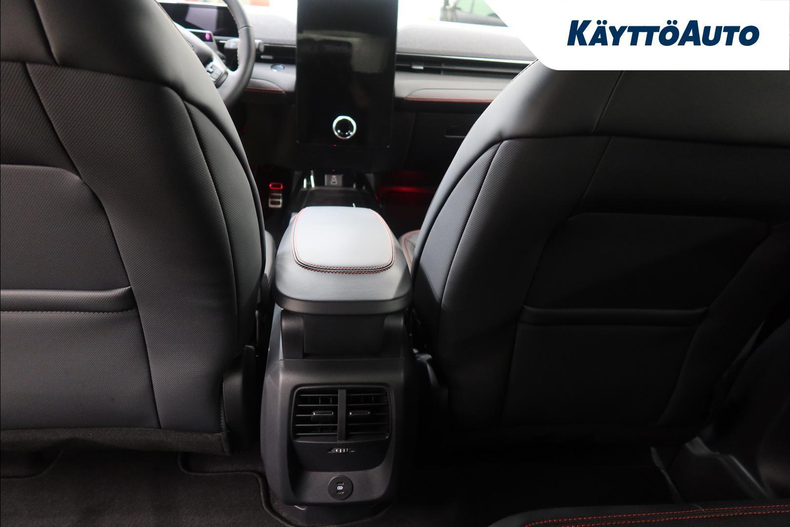 FORD Mustang Mach-E 2026