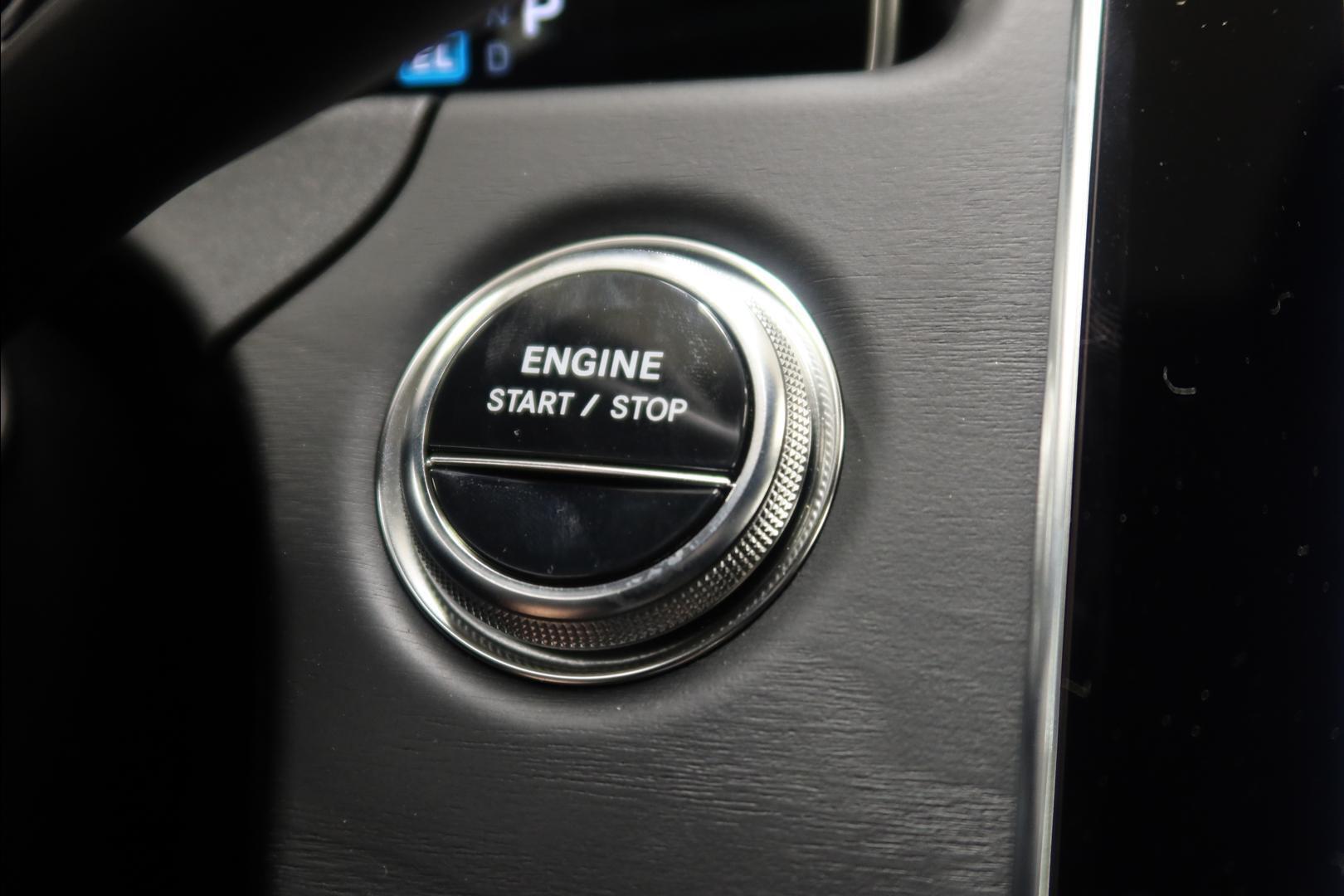 MERCEDES-BENZ E 2026