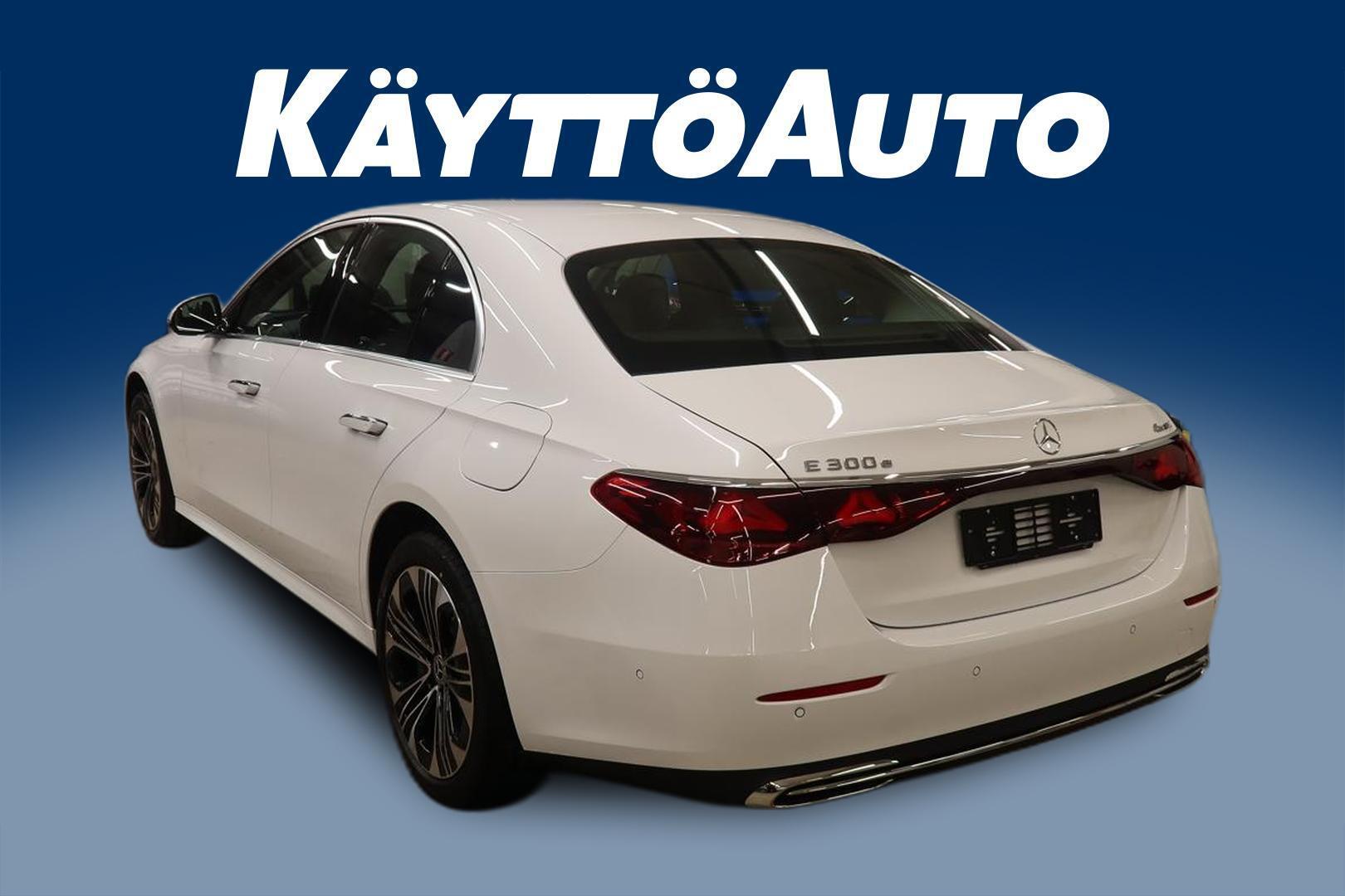 MERCEDES-BENZ E 2026