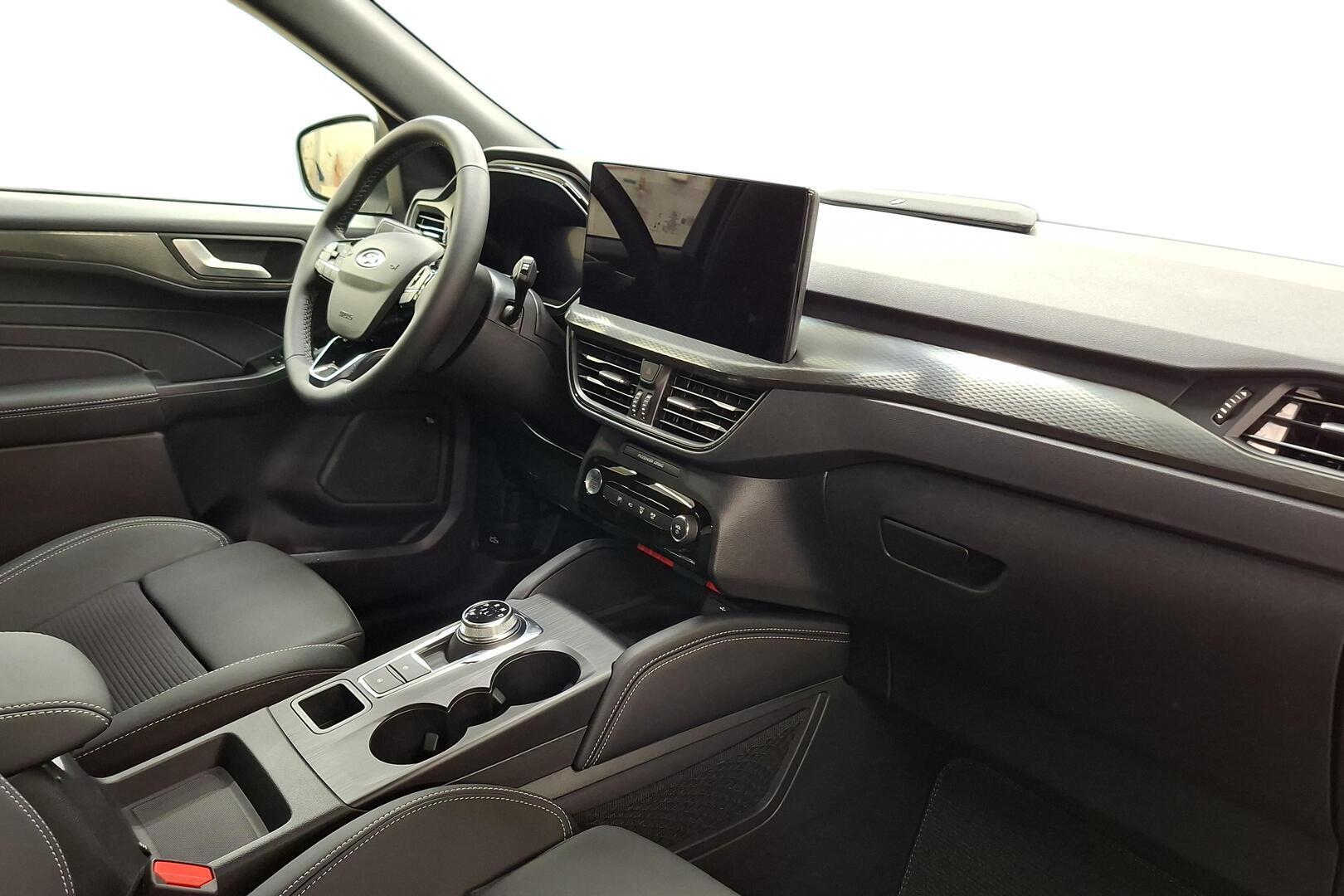FORD Kuga 2026
