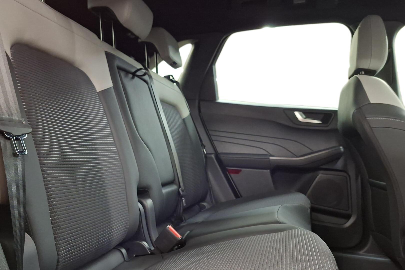 FORD Kuga 2026