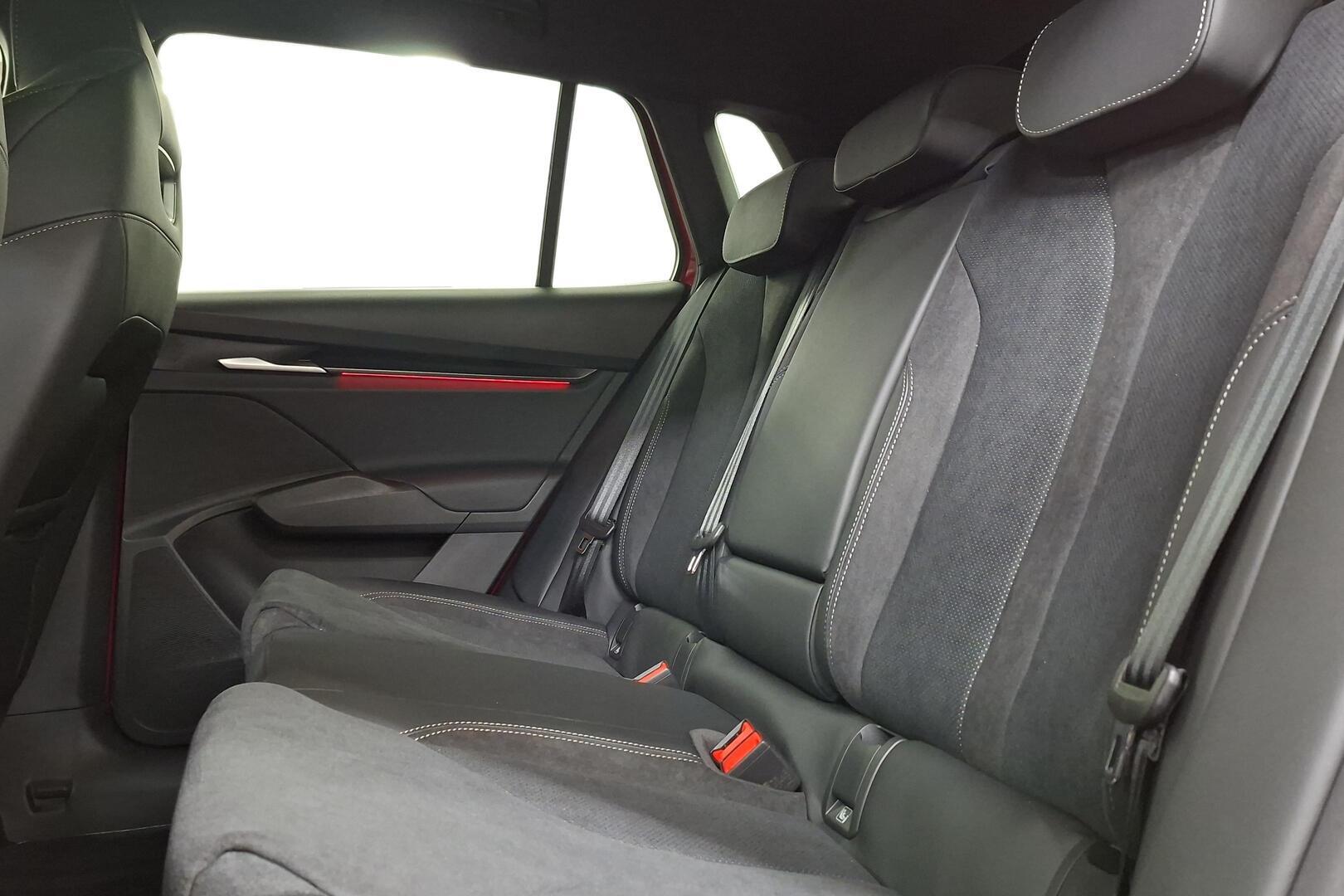 SKODA Elroq 18