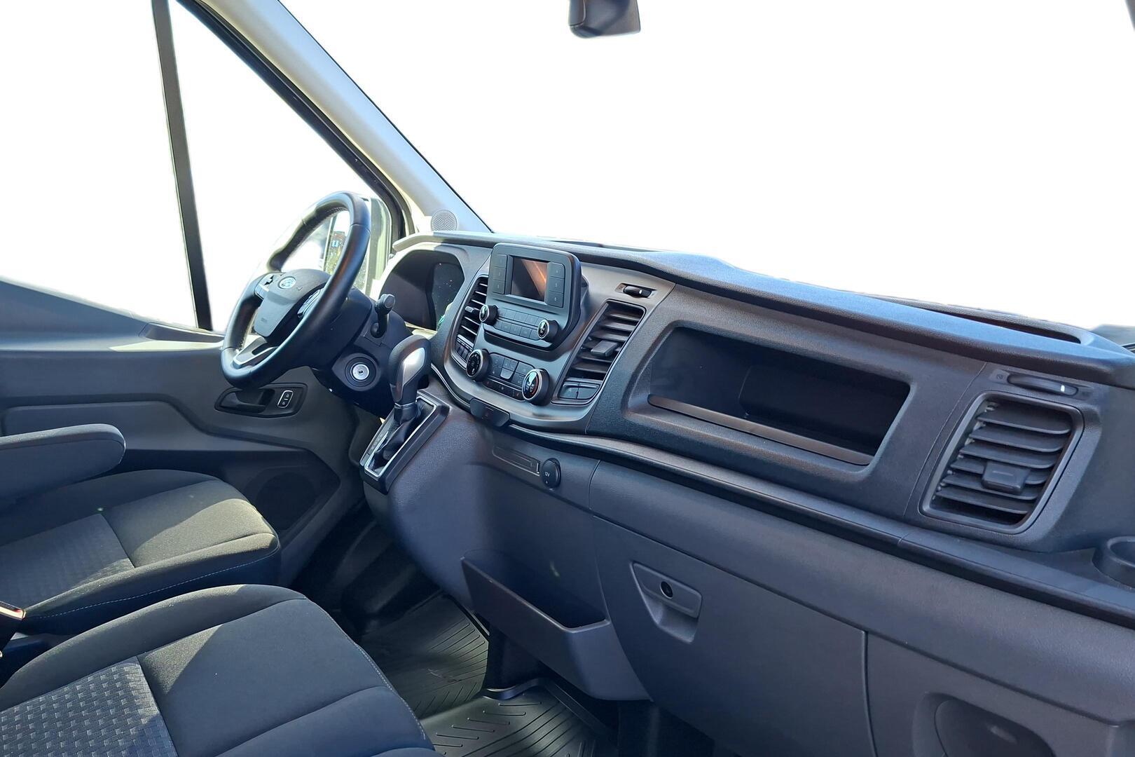 FORD Transit 2025