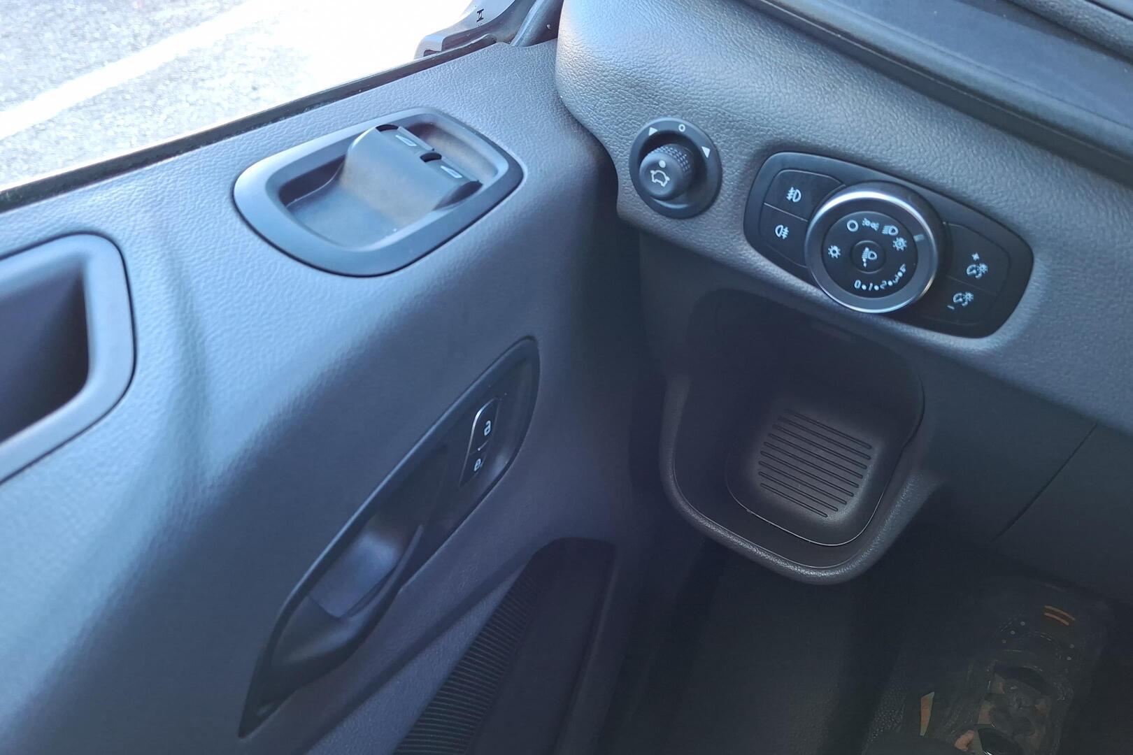 FORD Transit 2025