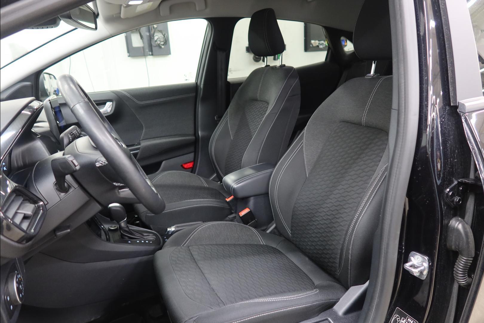 FORD Puma 18