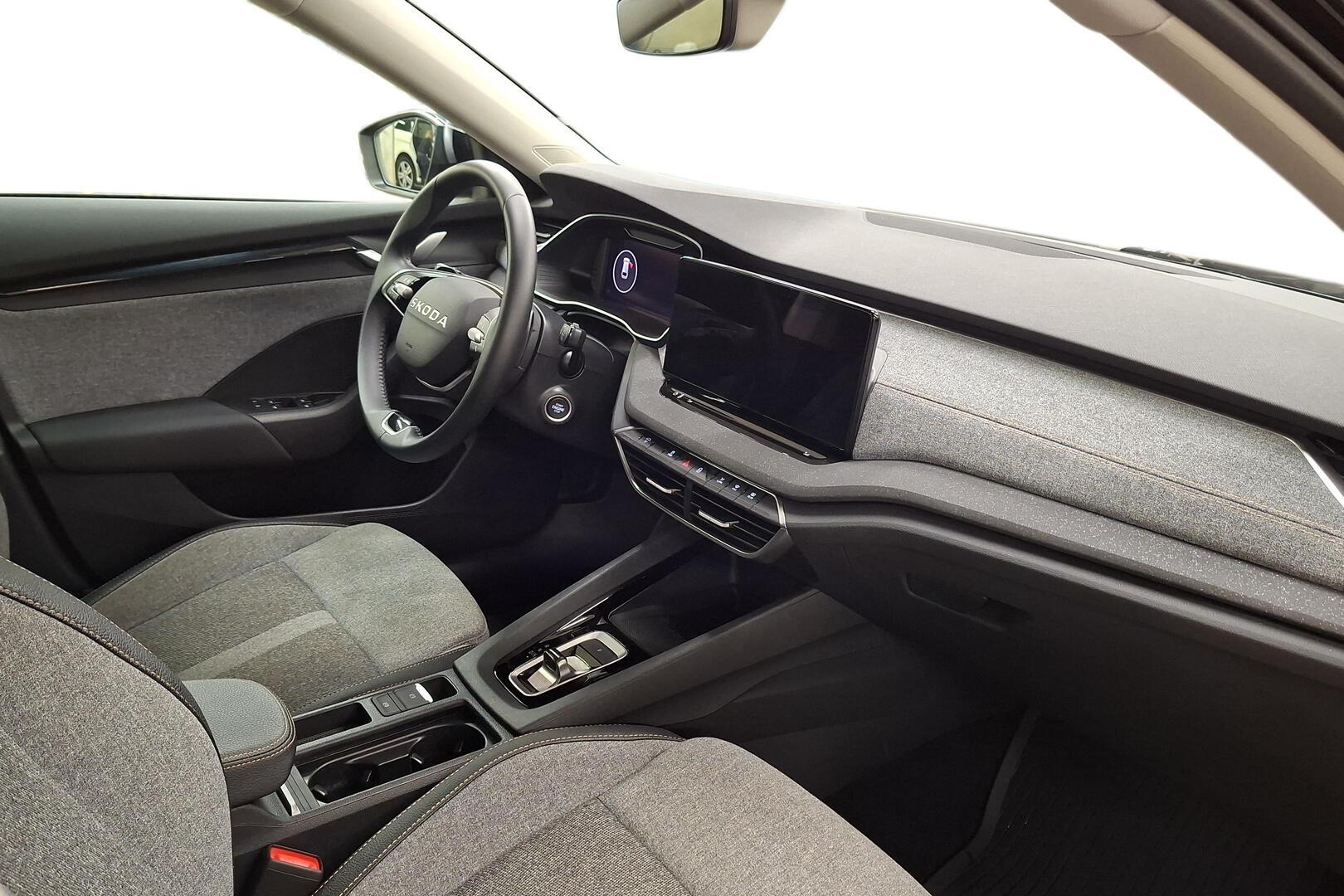 SKODA Octavia 2025
