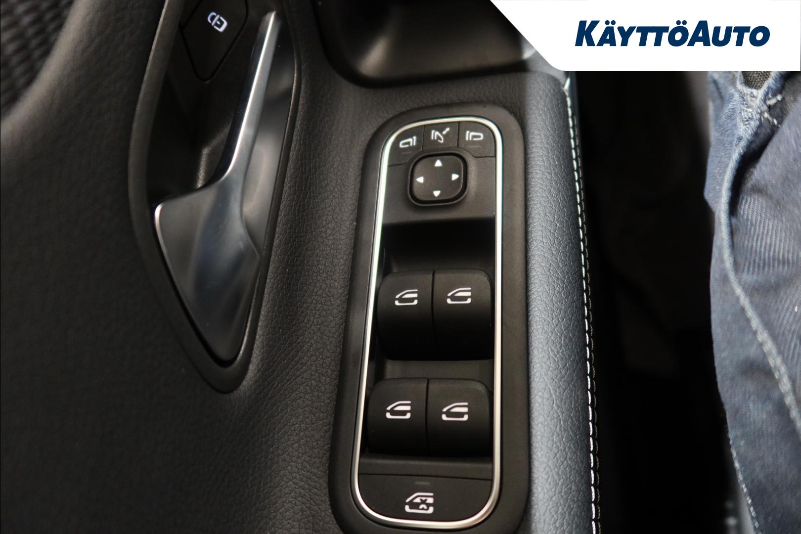 Mercedes-Benz CLA 2025