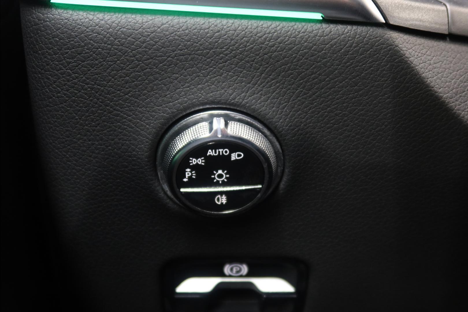 MERCEDES-BENZ GLC 30