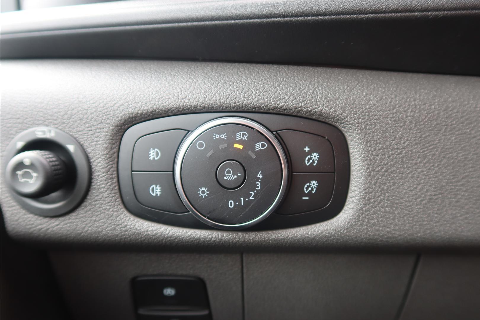 FORD Transit 18