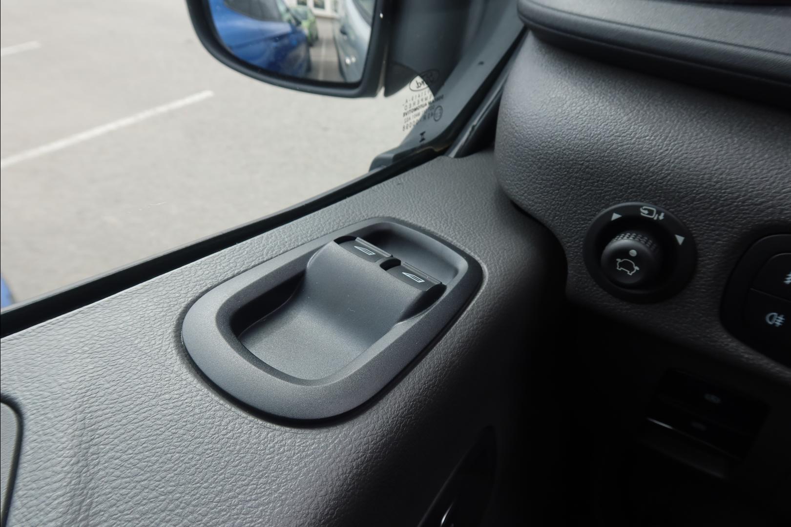 FORD Transit 19