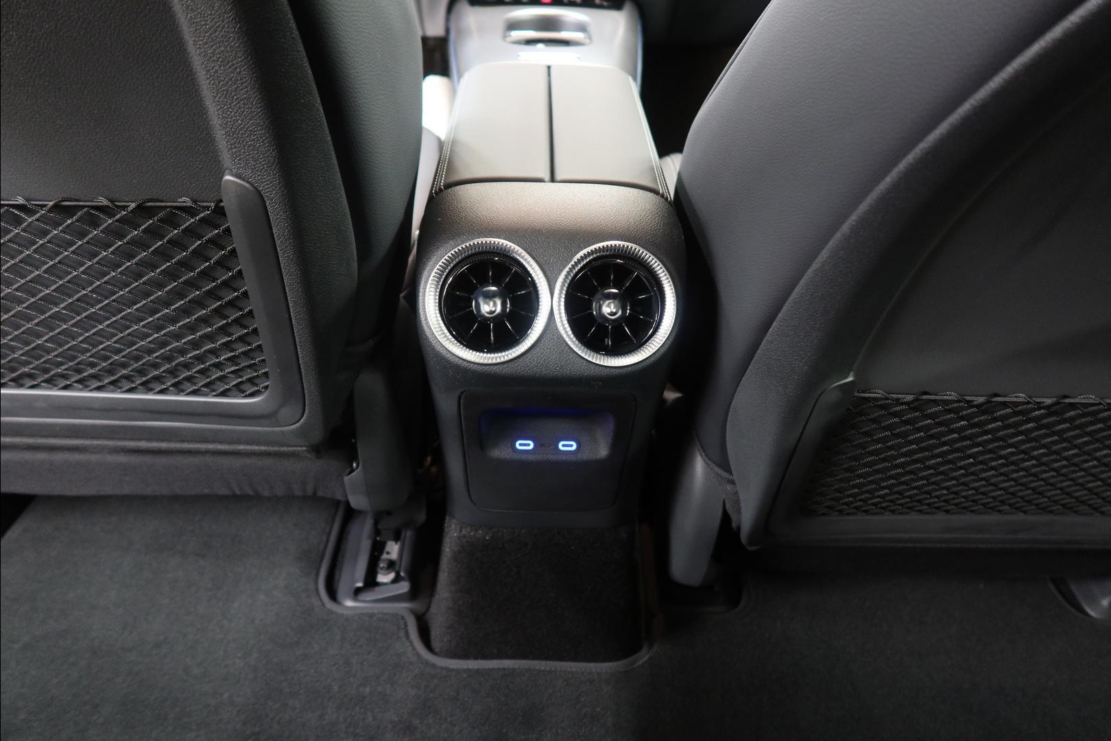 MERCEDES-BENZ CLA 2026