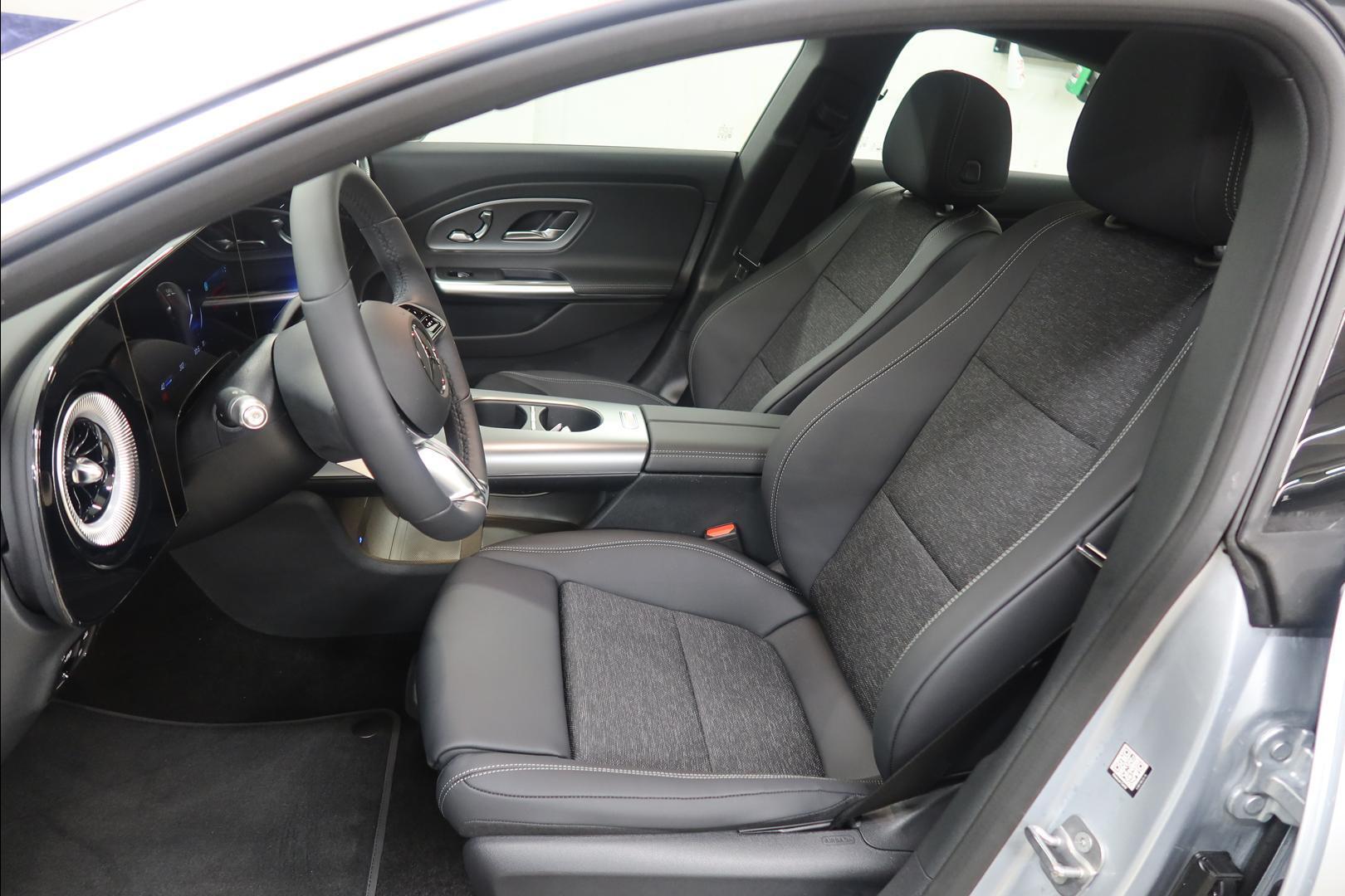 MERCEDES-BENZ CLA 2026