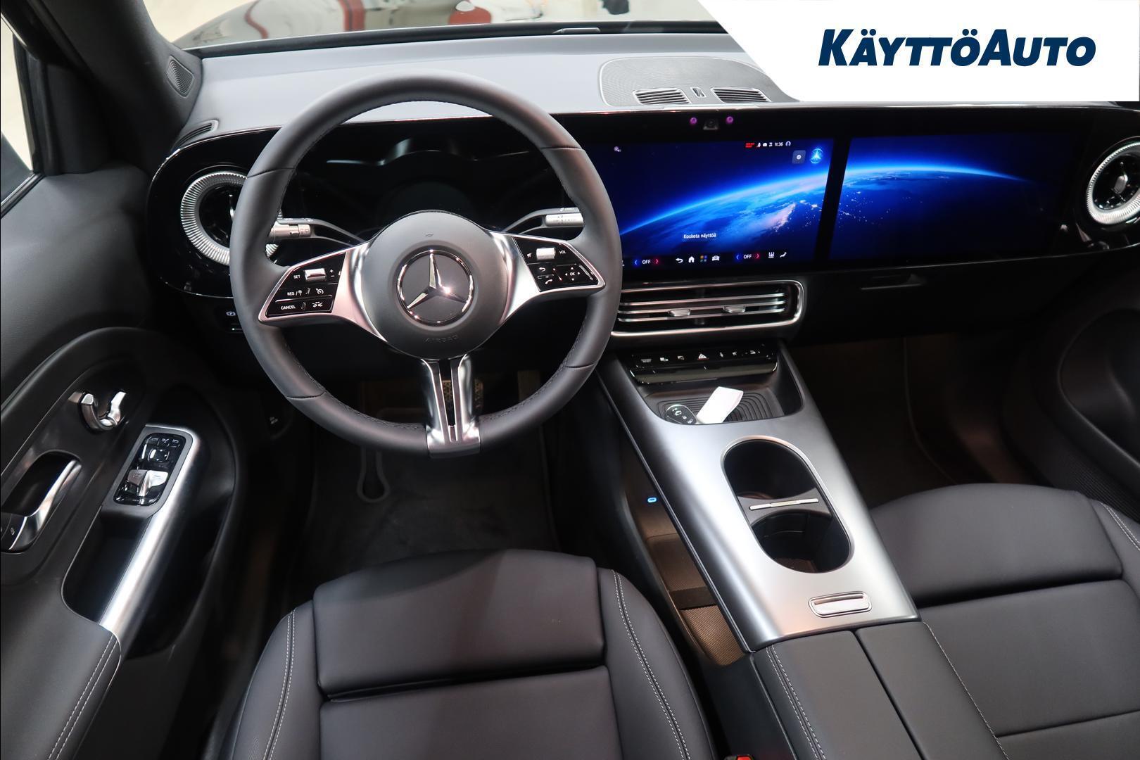 MERCEDES-BENZ GLB 2026