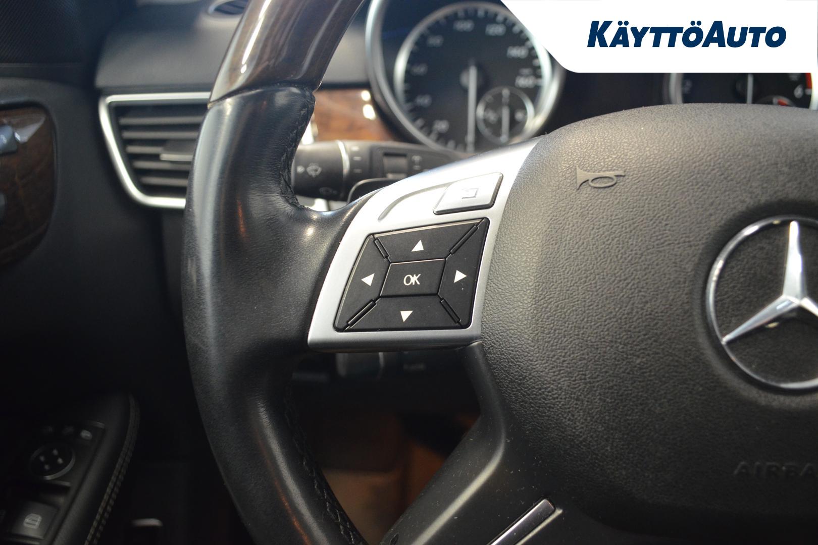 MERCEDES-BENZ ML 2012