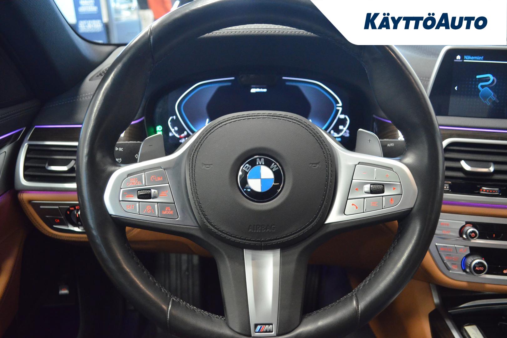 BMW 745 2019