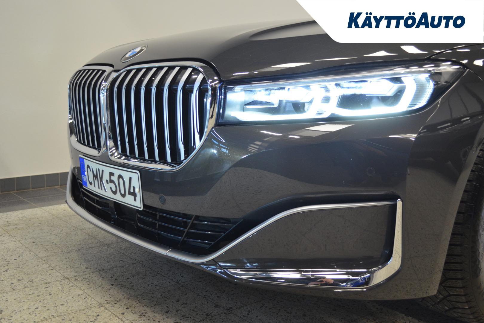 BMW 745 2019
