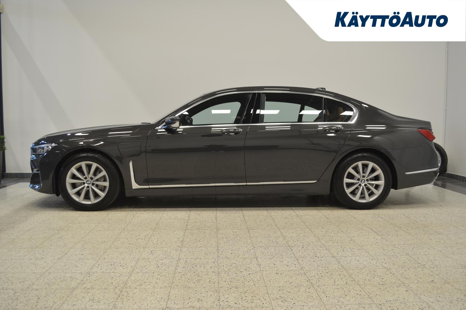 BMW 745 2019