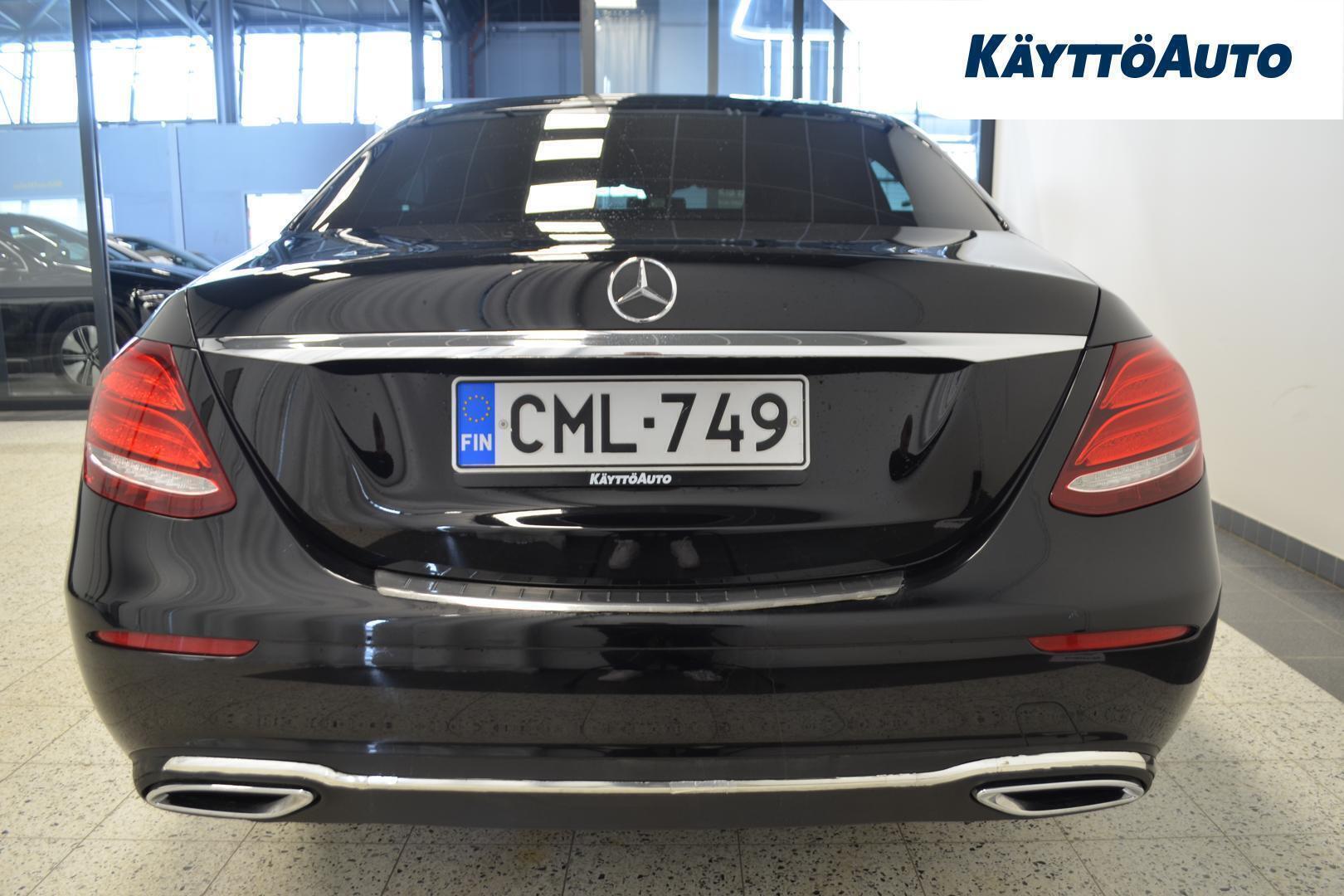 MERCEDES-BENZ E 5