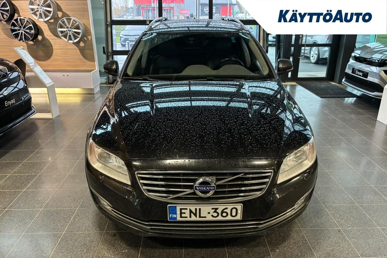 VOLVO V70 2015