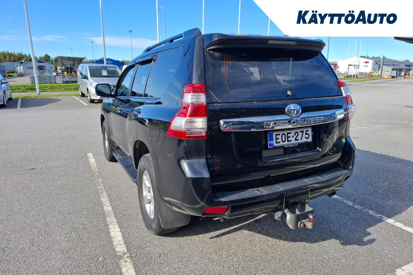 TOYOTA Land Cruiser 2017