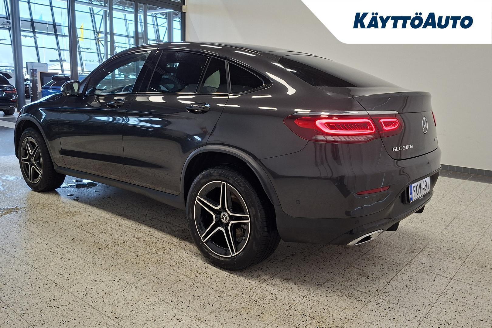 MERCEDES-BENZ GLC 2022