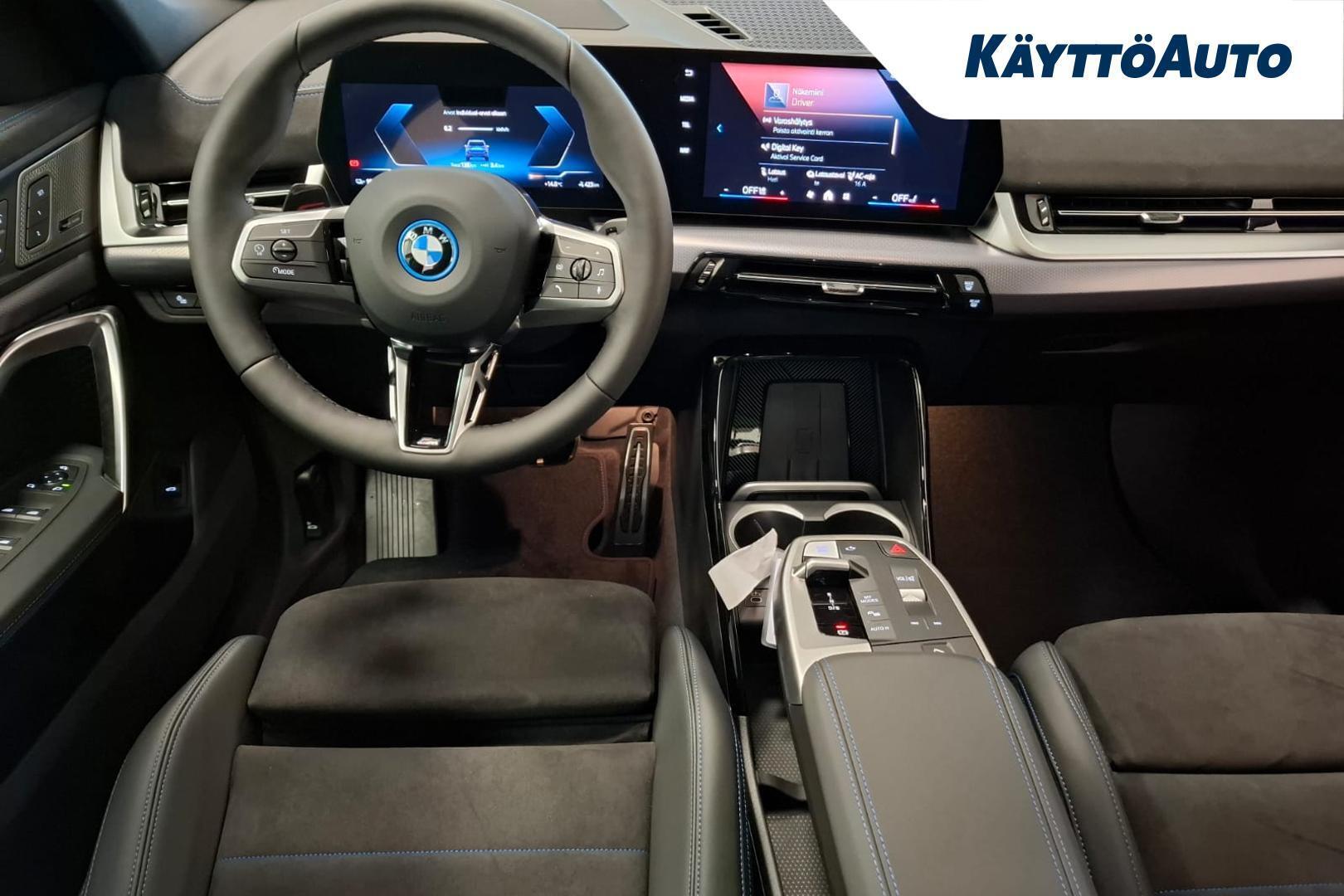 BMW IX1 9
