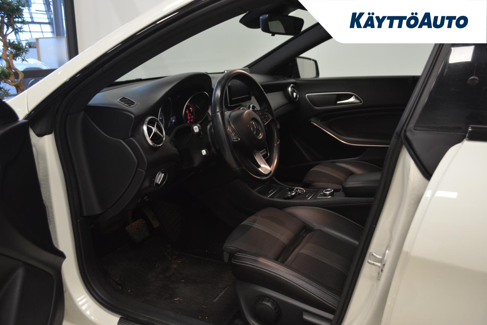 MERCEDES-BENZ CLA 2016