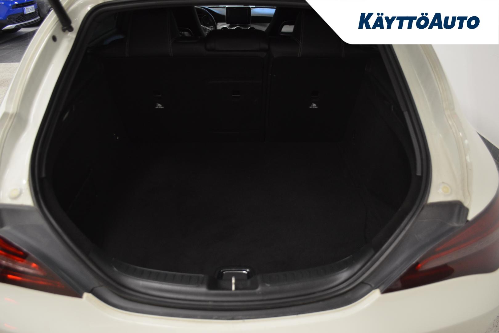 MERCEDES-BENZ CLA 2016