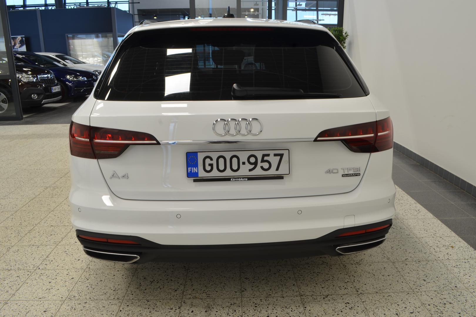 AUDI A4 2021